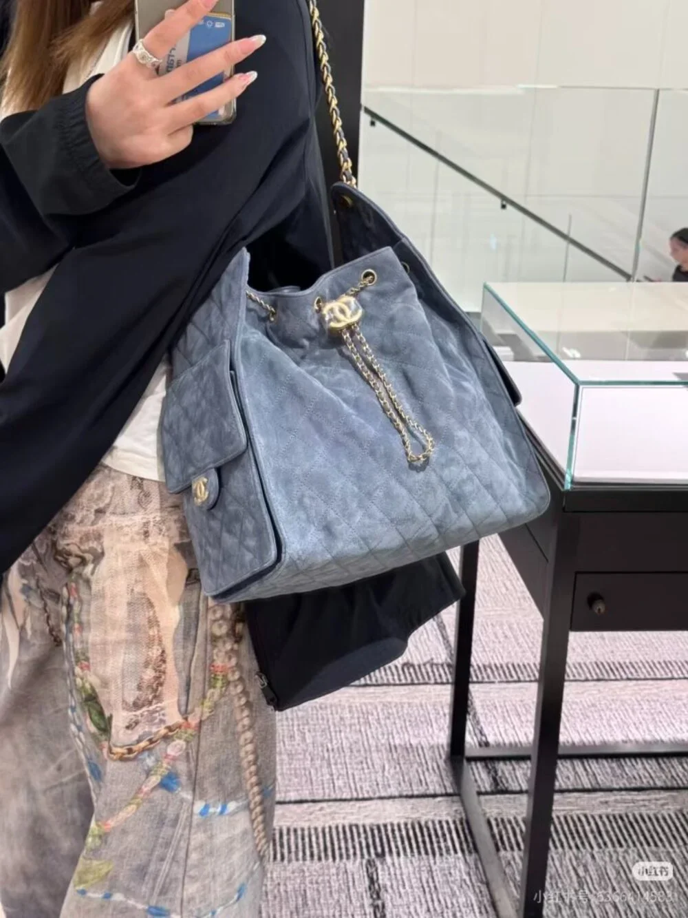 Classic Chanel Bag: A Stylish and Versatile Choice for Elegance